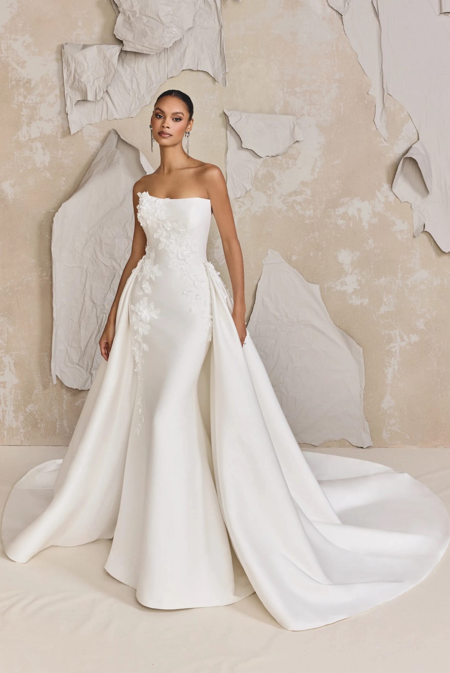 justin alexander dickinson wedding gown front